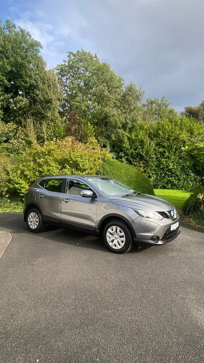 Nissan Qashqai 2017, low kms. New nct 2027 - Image 1