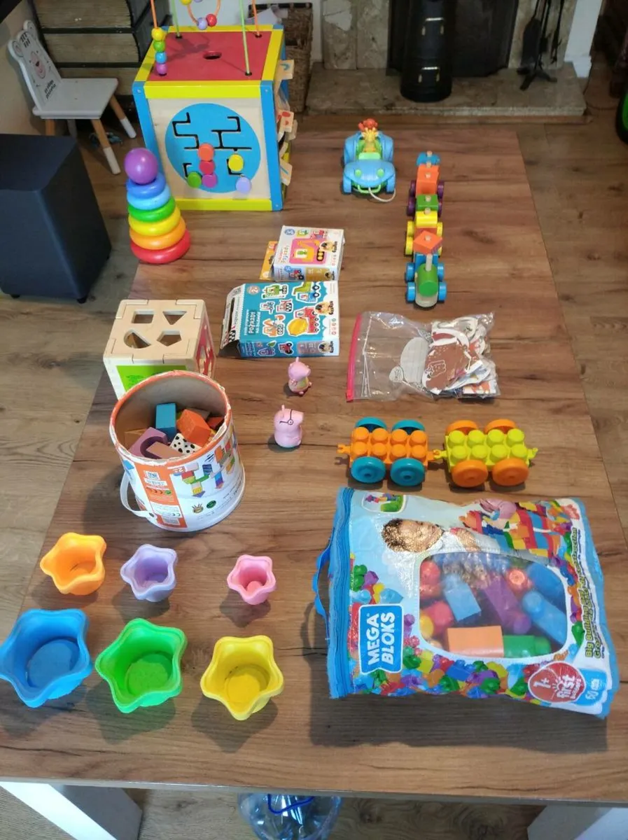 Free Toys - Image 1
