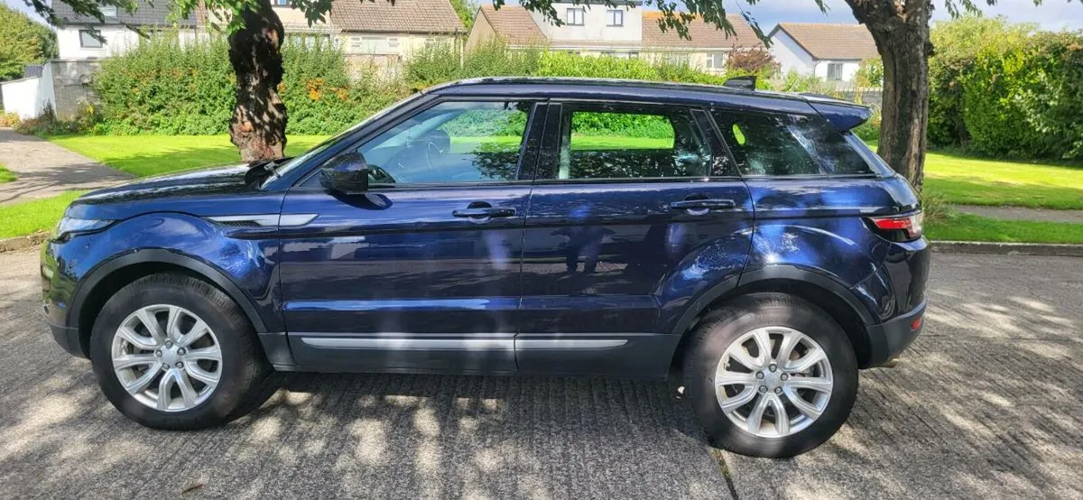 Car - Image 1