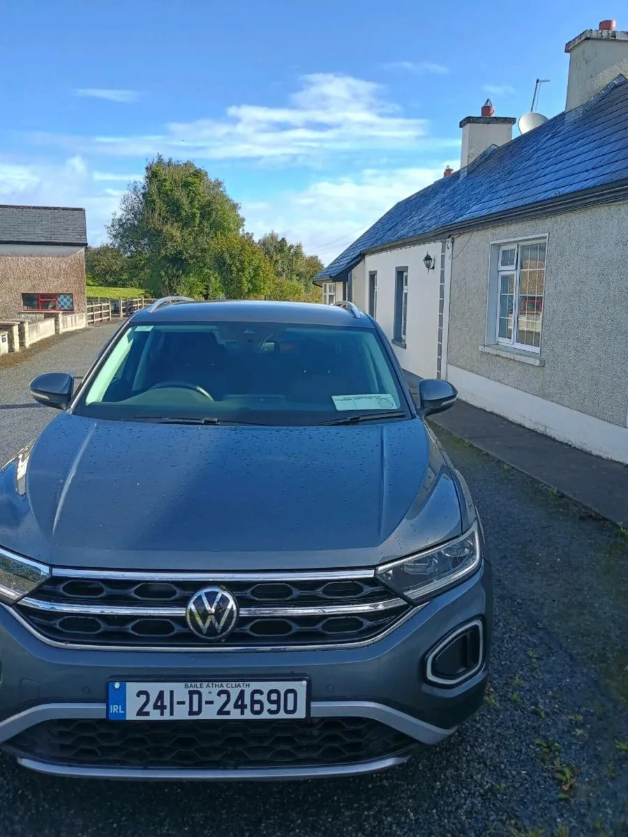 2024 Volkswagen T-Roc style 1.0 Tsi 110hp manual 6 - Image 1