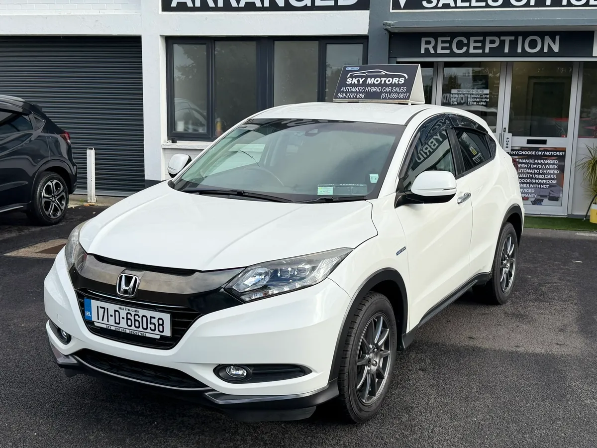 2017 Honda vezel(HRV)1.5 Hybrid automatic - Image 3