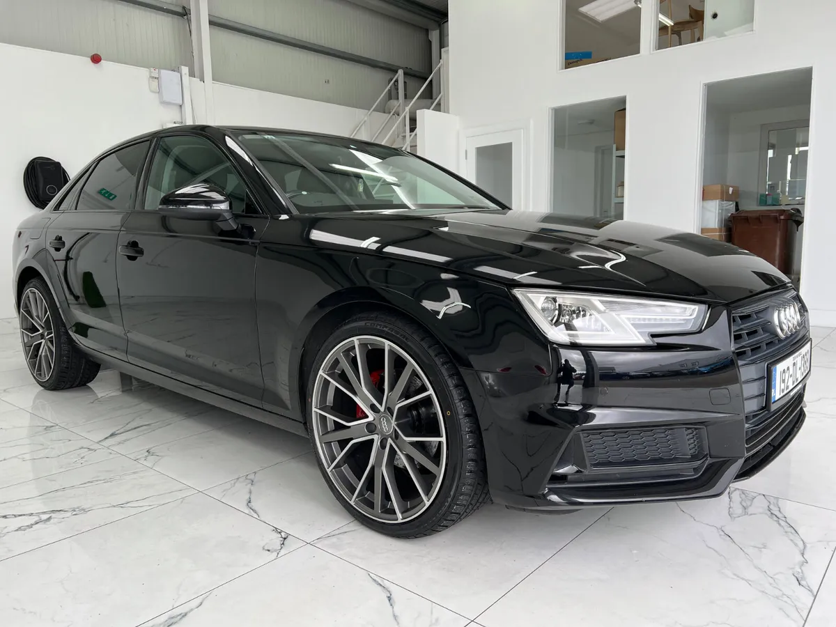Audi A4 2019 - Image 1