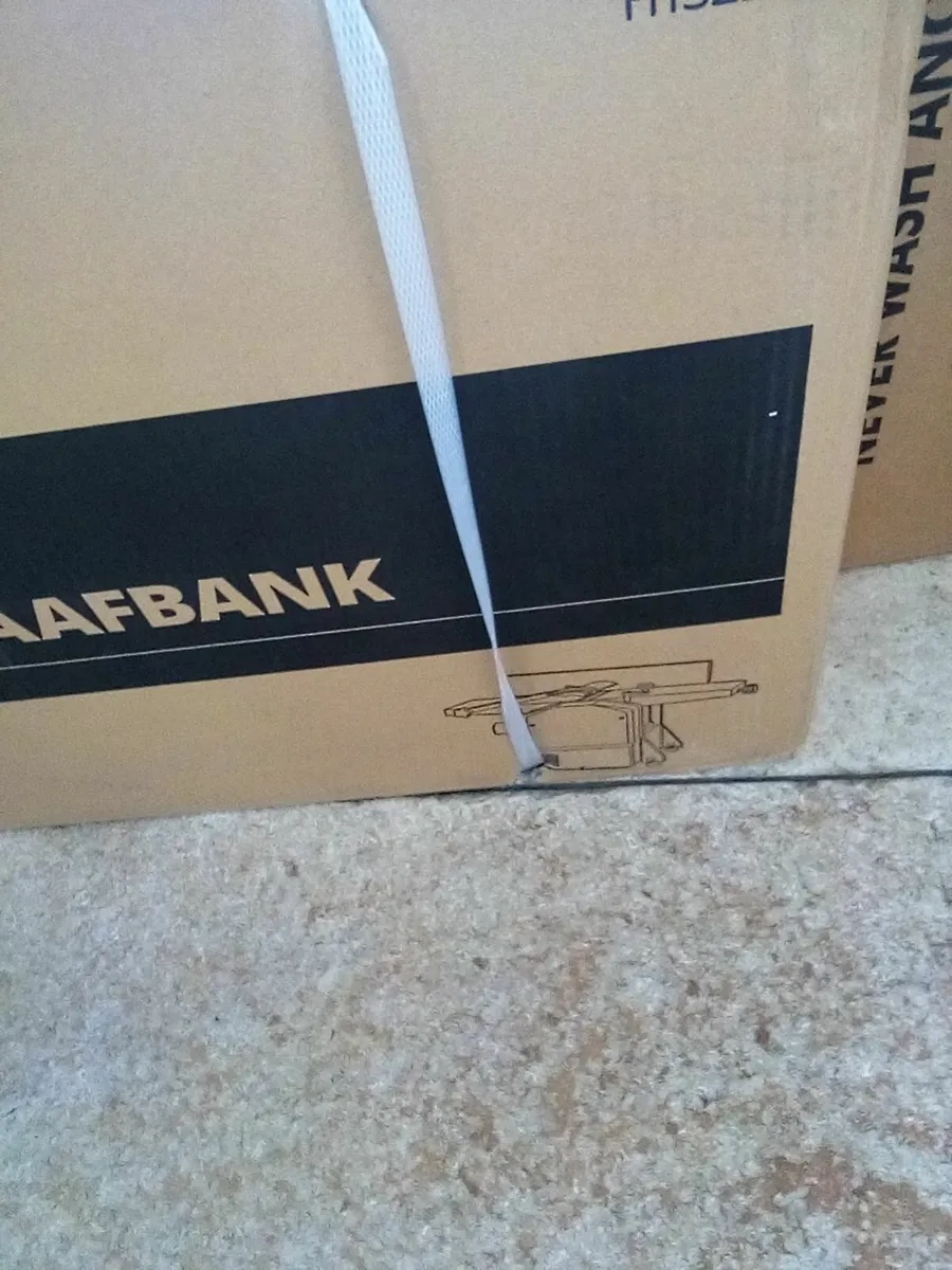 6 inch planer thicknesser, new still boxed - Image 3