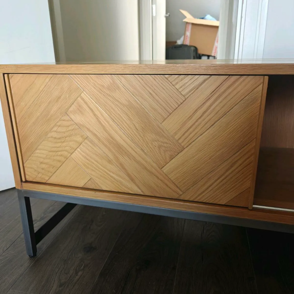 TV unit - Image 3