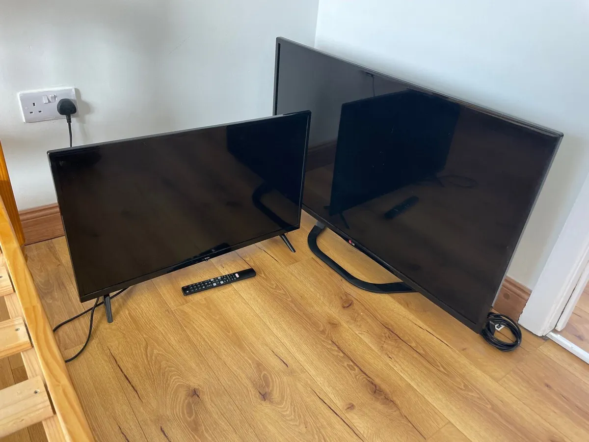 2 smart full hd tvs for sale - Image 1