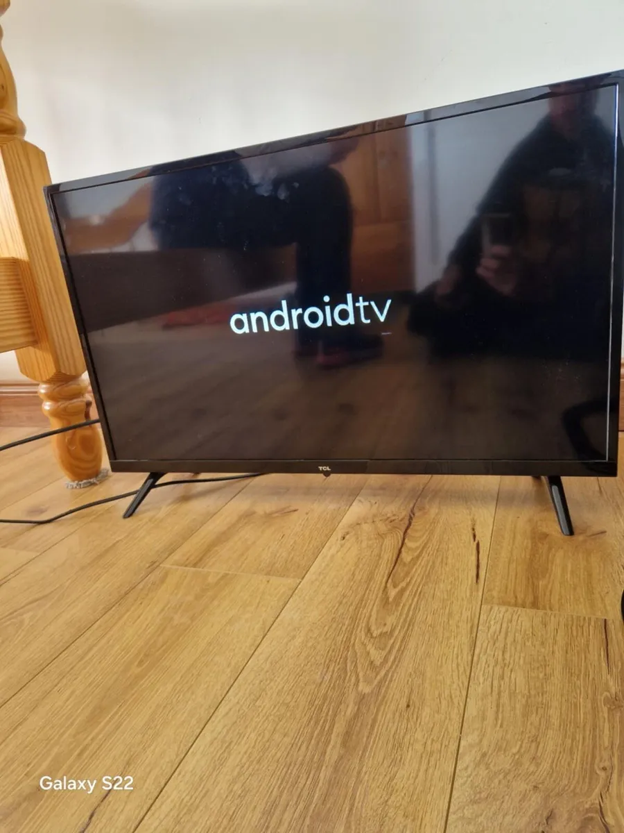 2 smart full hd tvs for sale - Image 2