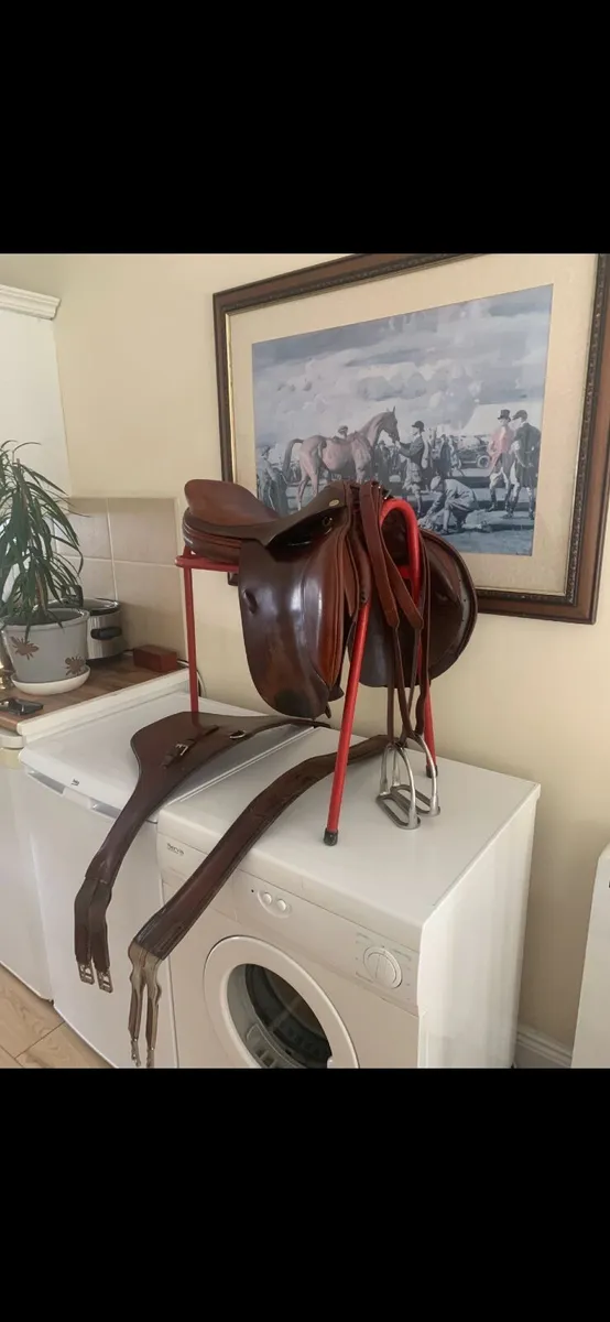 Saddle - Image 3