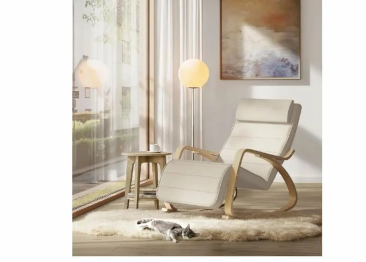 Rocking Chair Relaxing - Image 2
