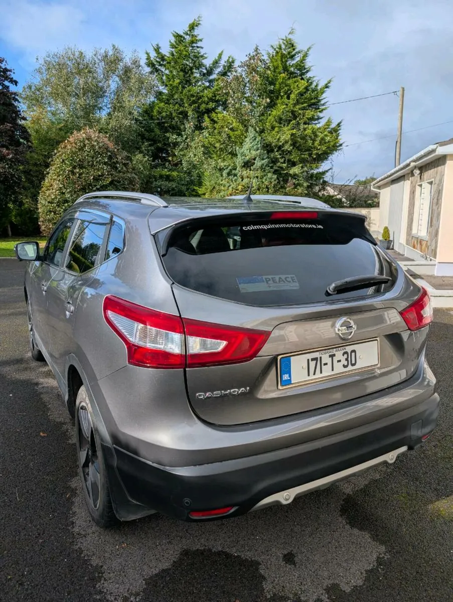 Nissan Qashqai SV Premium - Image 3