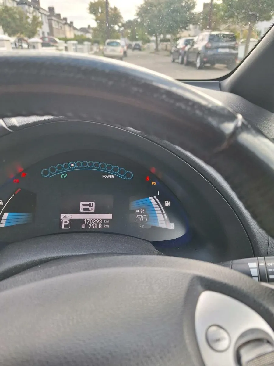 Nissan leaf 24kw - Image 2