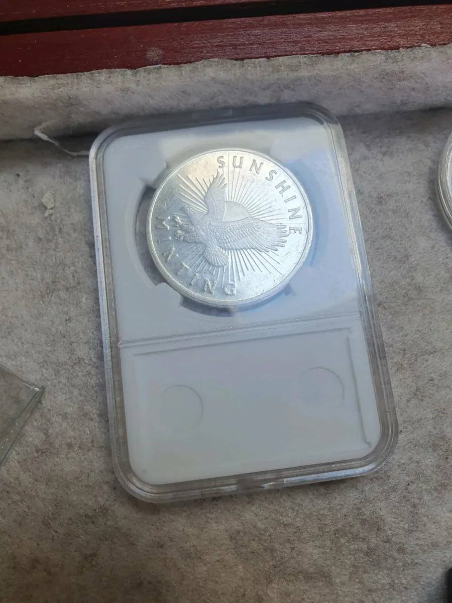 Silver coins - Image 1