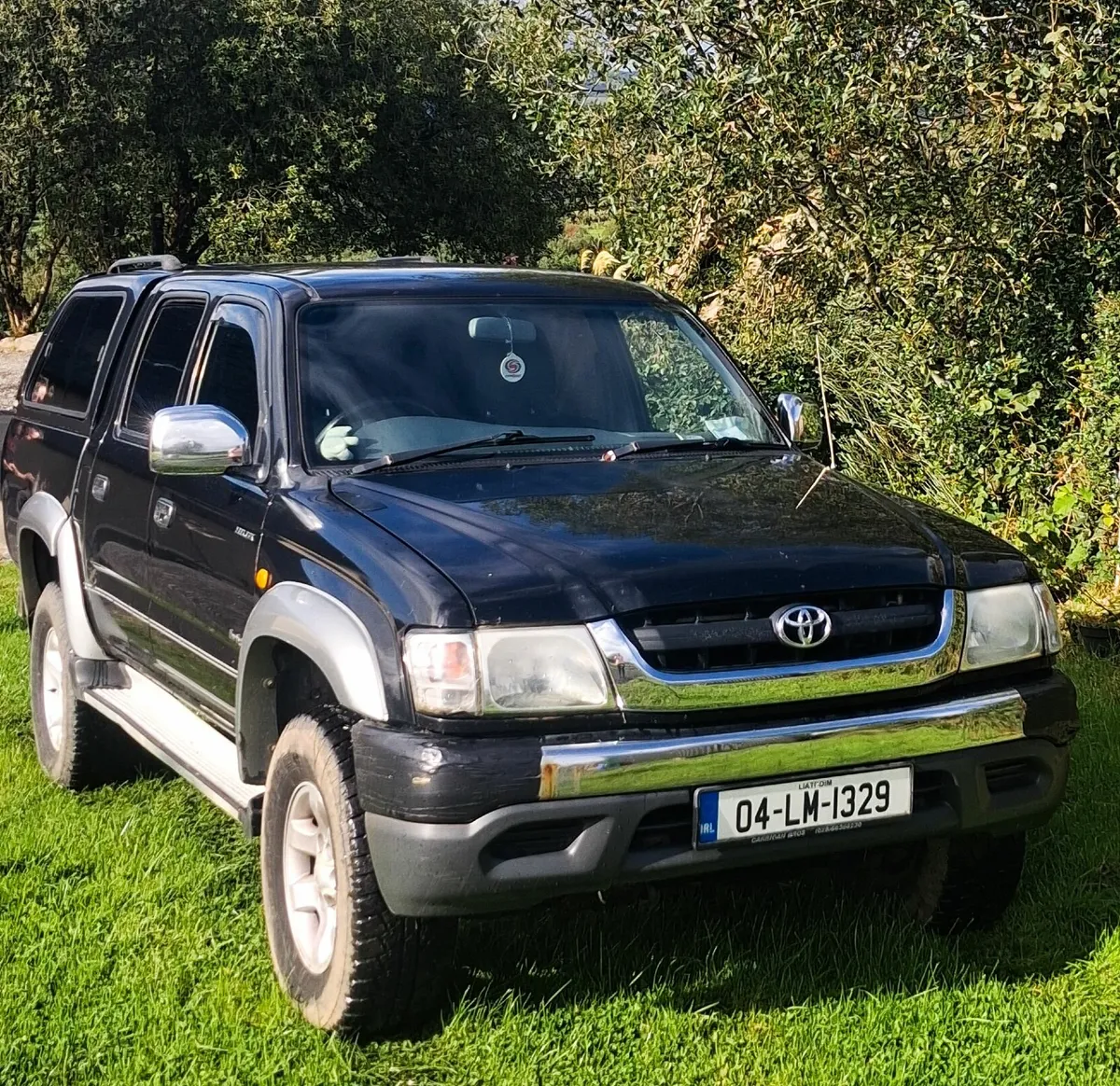 Toyota Hilux 2004 - Image 2