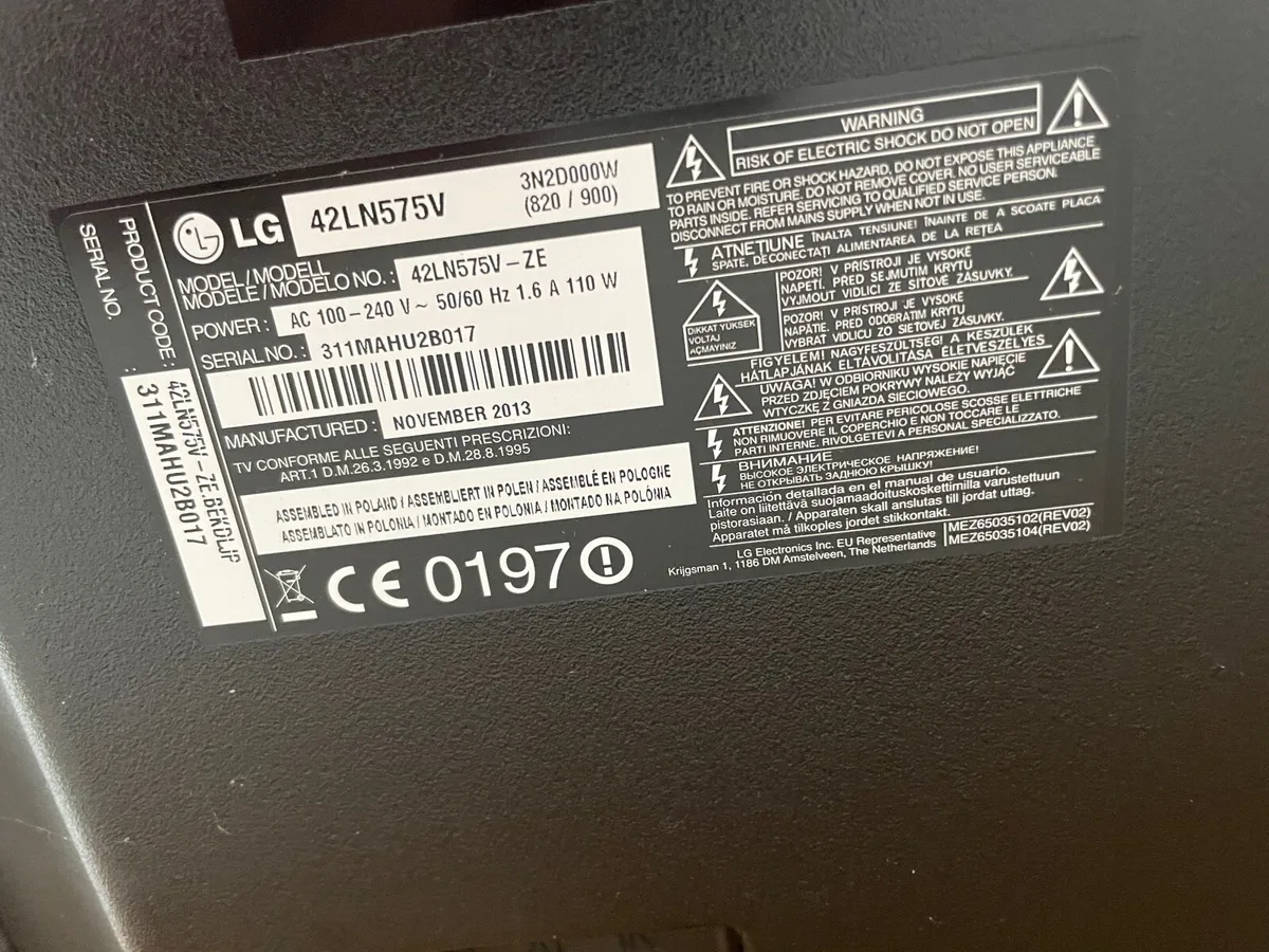 LG smart full hd tv - Image 3