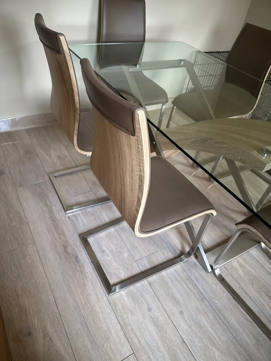 Kitchen Table & Chairs - Image 2