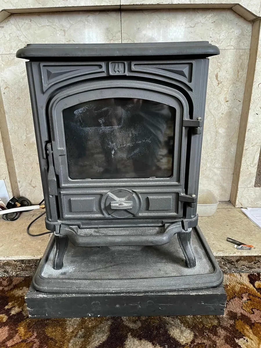 Stoves - Image 1