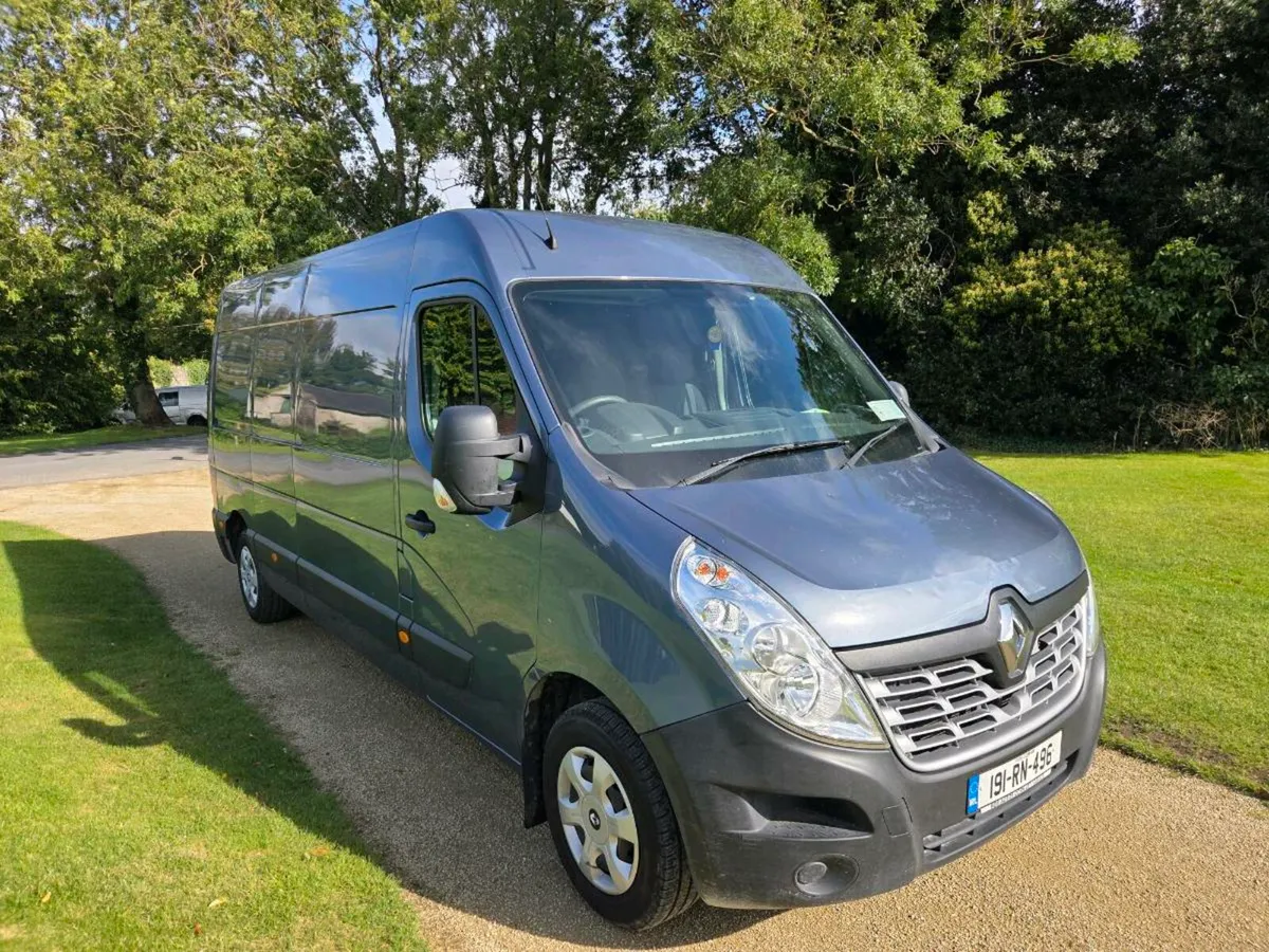 2019 RENAULT MASTER - Image 1