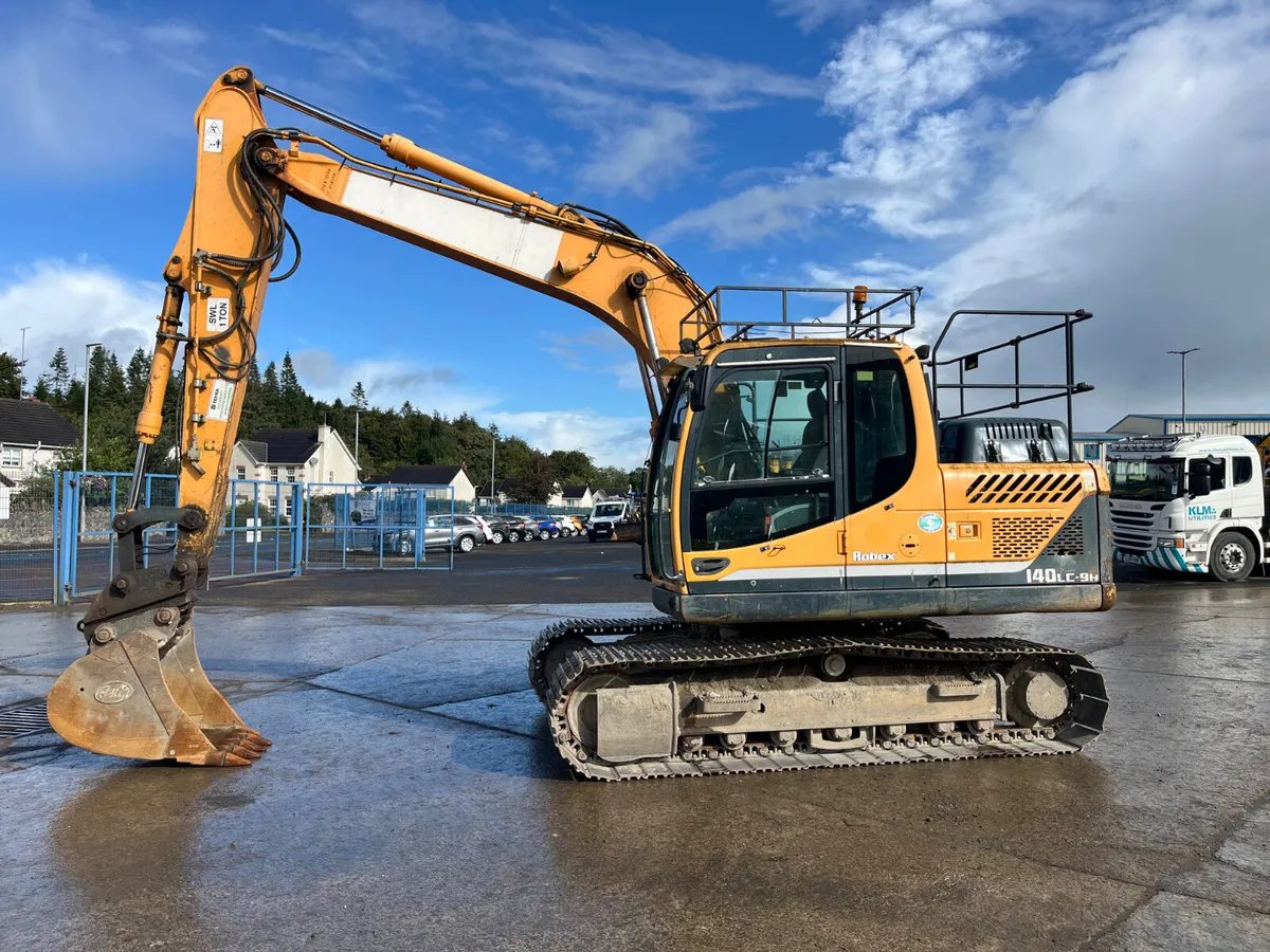 2014 Hyundai 140 LC-9A - MULLANS - Image 1