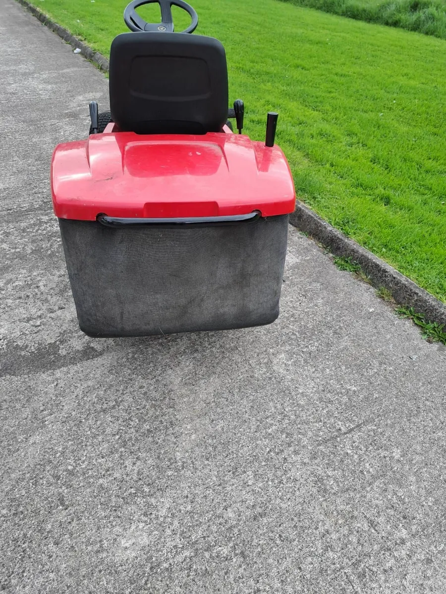 Mountfield rideon lawnmower - Image 1