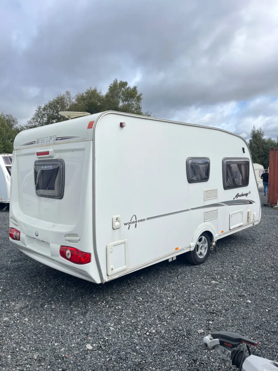 2009 Swift Archway 2 Berth Caravan For Sale - Image 3