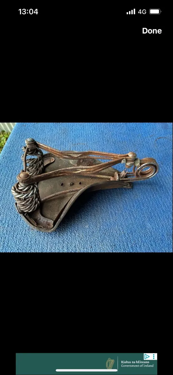 Vintage leather bicycle saddle - Image 2
