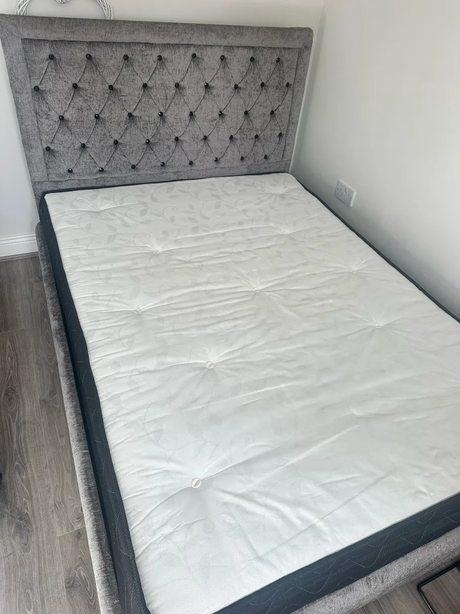 Double Bed for sale - Image 2