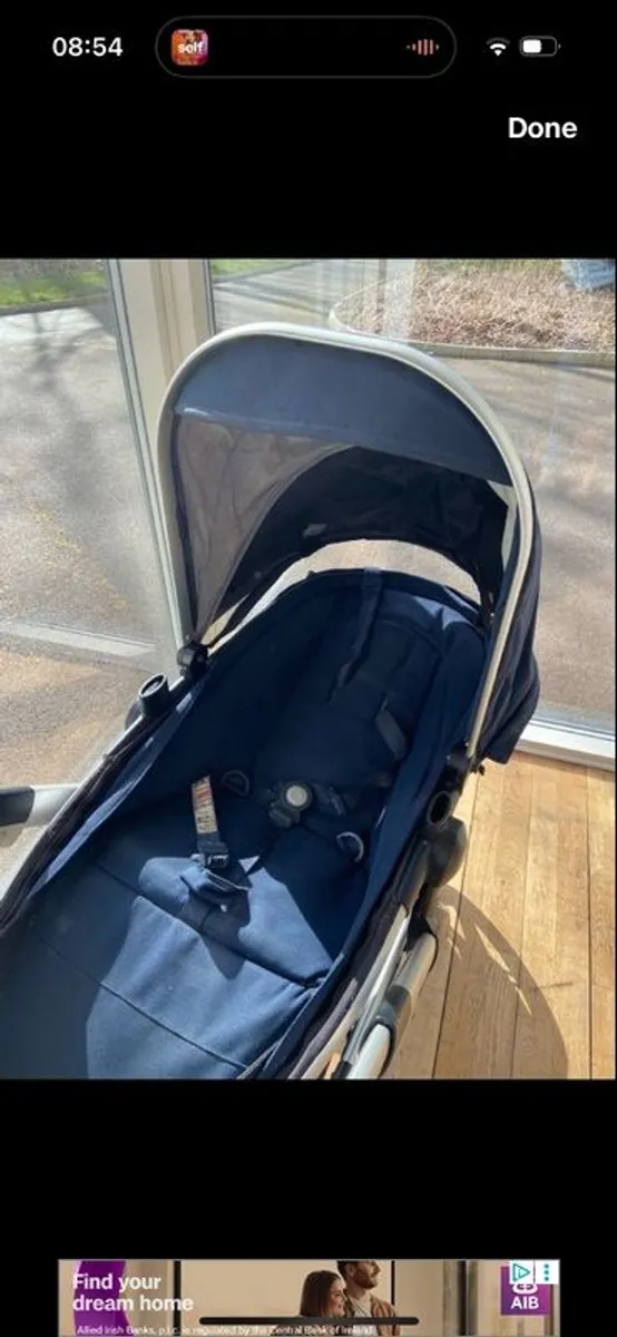 Beautiful Jools Geo Travel system. Baby Baby basket changes to Buggy, footmuff and rain cover included. - Image 4
