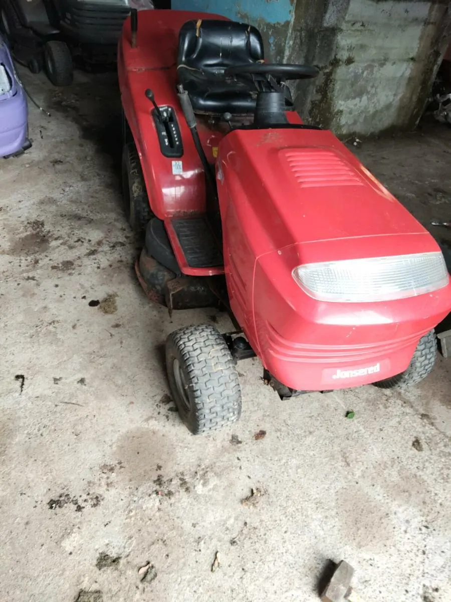 Ride on mower job lot - Image 1
