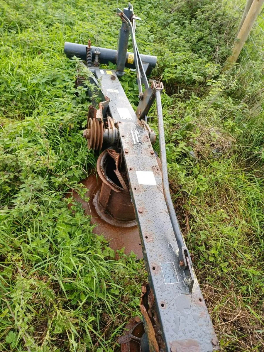 For spares kverneland 5'6 drum mower, also kuhn - Image 3