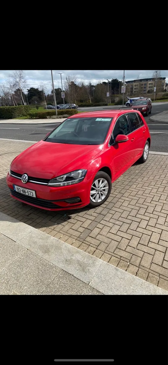 Volkswagen Golf 2019 6speed manual - Image 1
