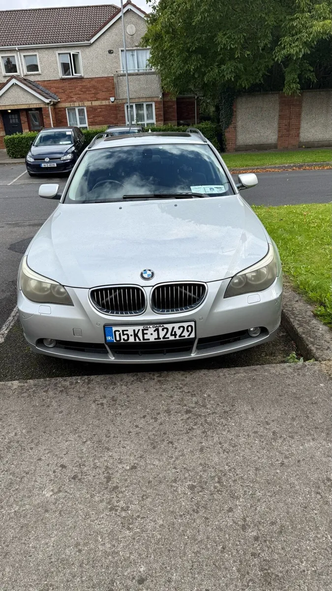BMW E61 - Image 1