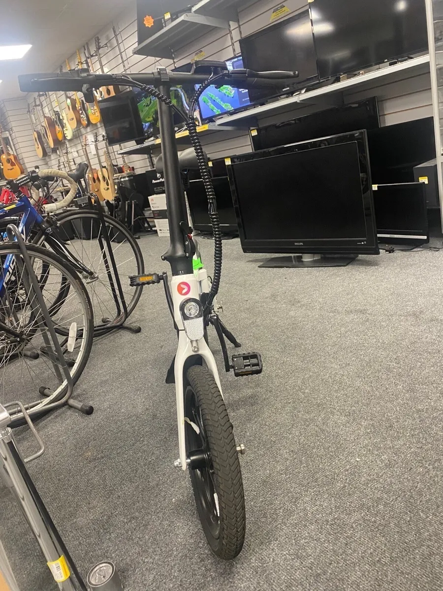 Kruz Cadiz Folding Ebike - Great Condition - Image 4