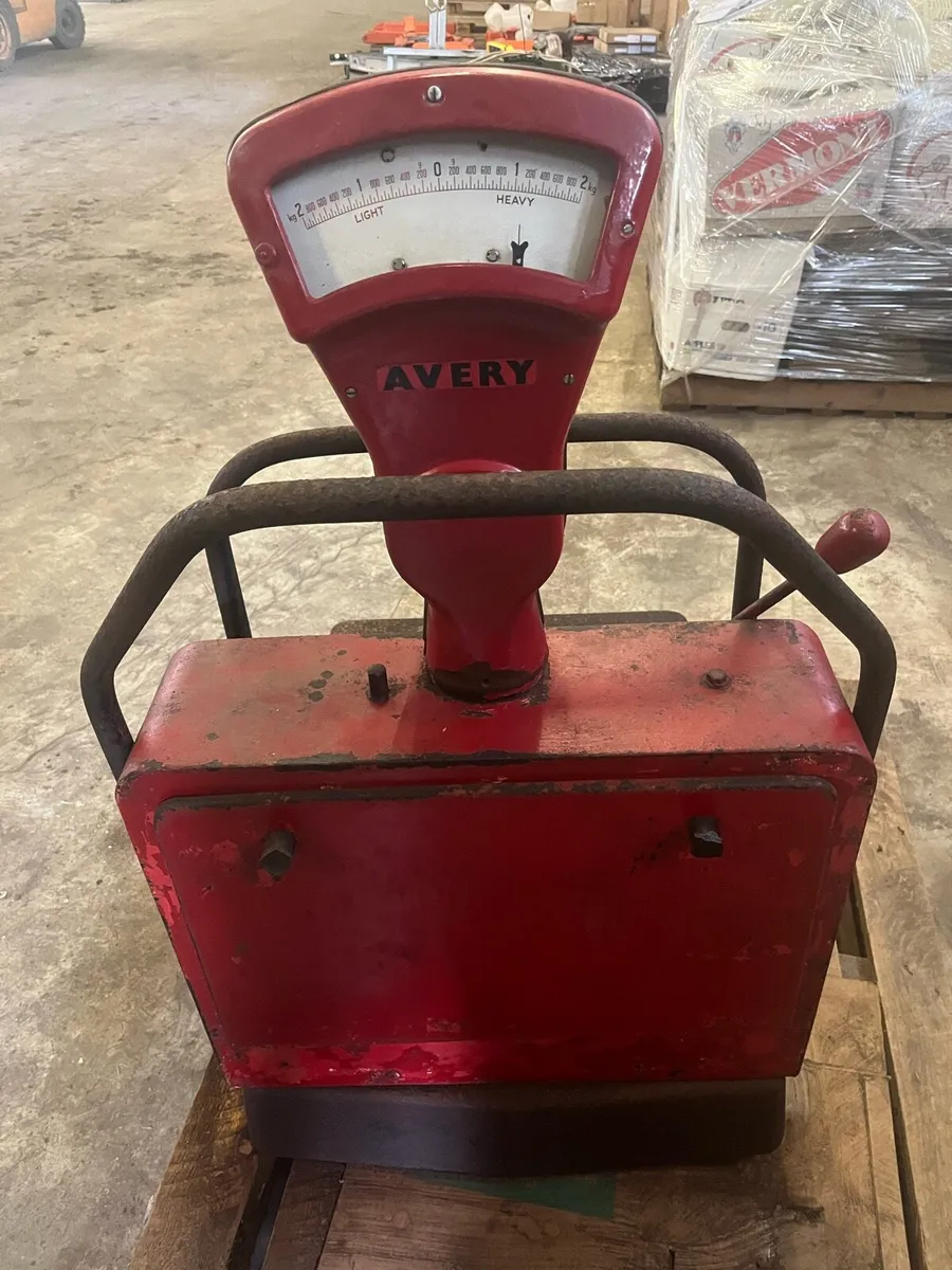 Antique Avery Platform Weighing Scales - Image 1