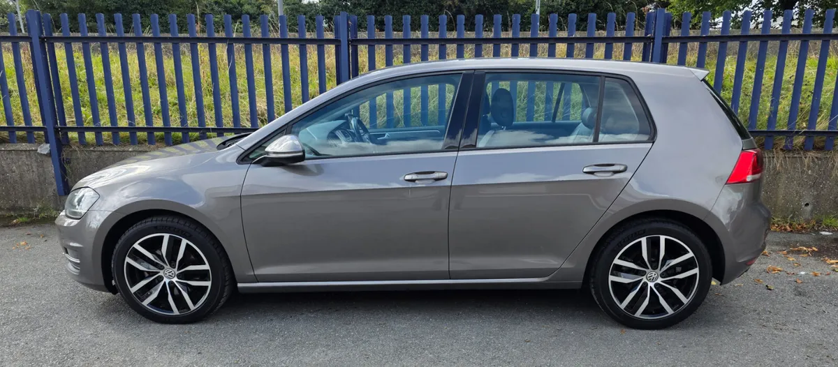 2016 Volkswagen Golf GT LOW KMS FULL LEATHER - Image 2