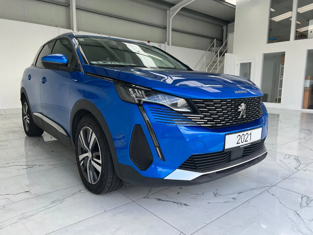 Peugeot 3008 2021 1.6  Automatic Allure Premium - Image 2