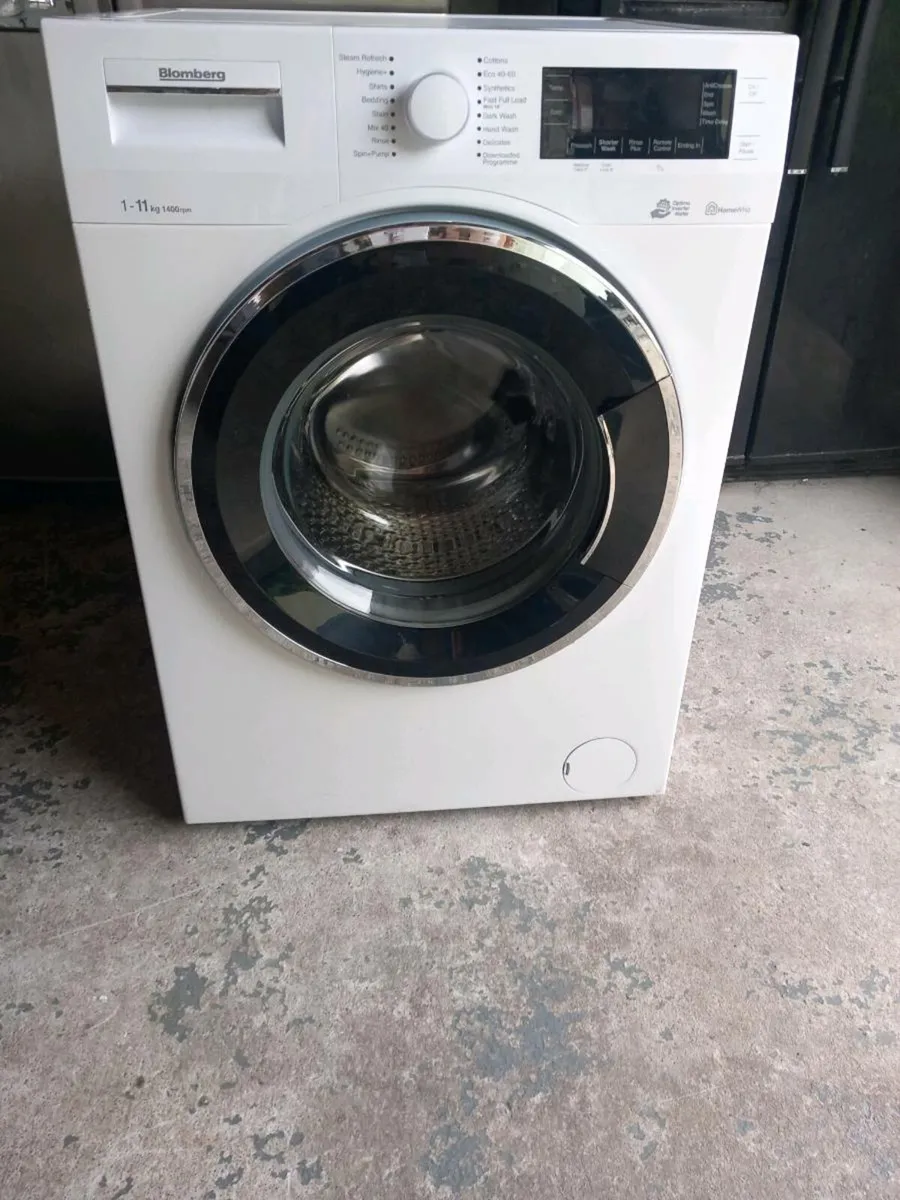 Blomberg 11kg washing machine - Image 1