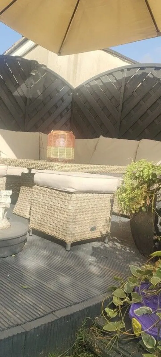 Corner garden furniture - Image 2