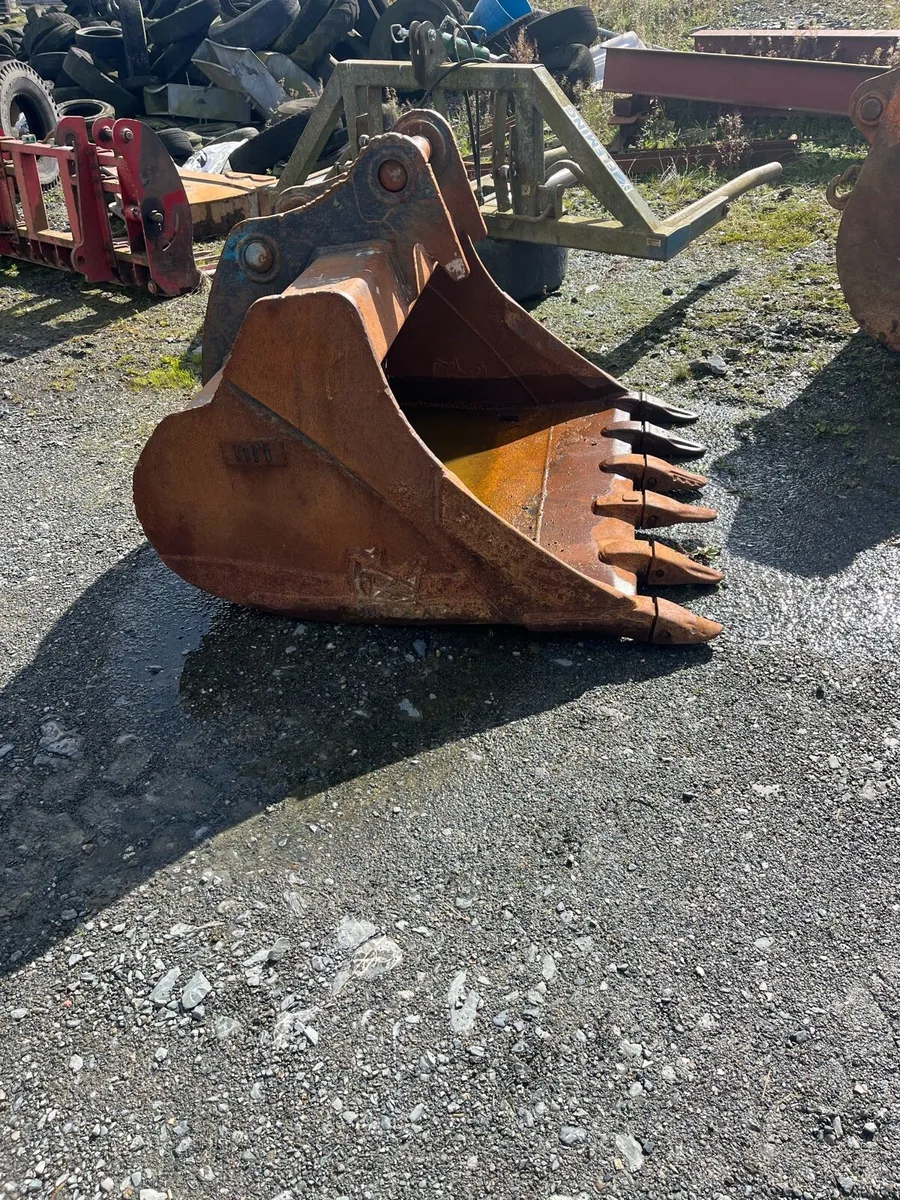 5” rhinox HD bucket - Image 2