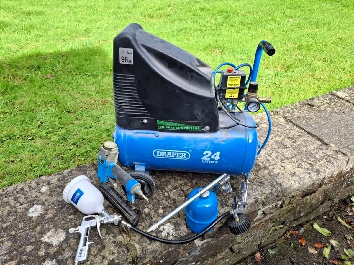 Draper 24l oil free compressor, air tool kit and nail gun. - Image 1