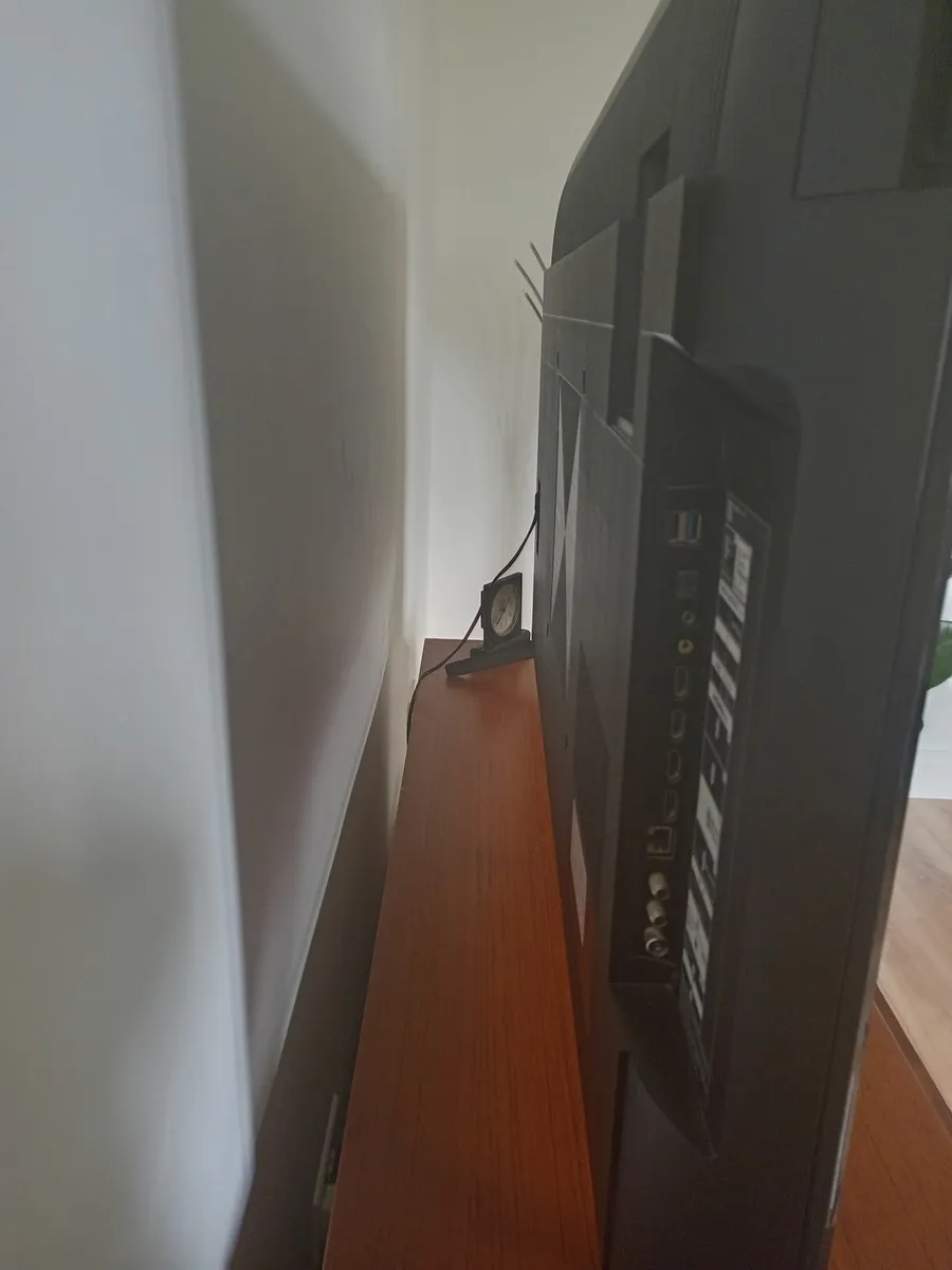 TV Sony Bravia smart 55 inch - Image 2