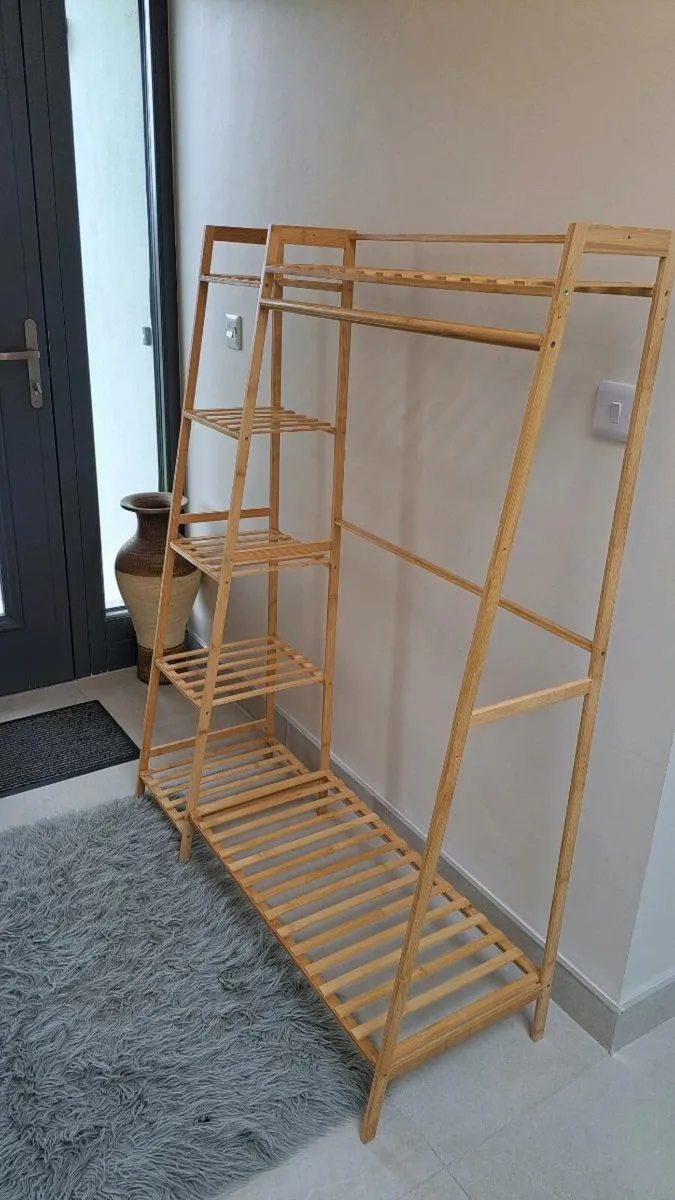 Clothing rail / clothes hanging system - Image 1
