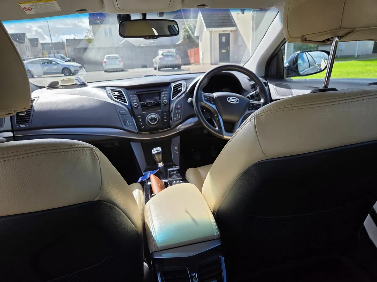 Hyundai i40 2012 - Image 4