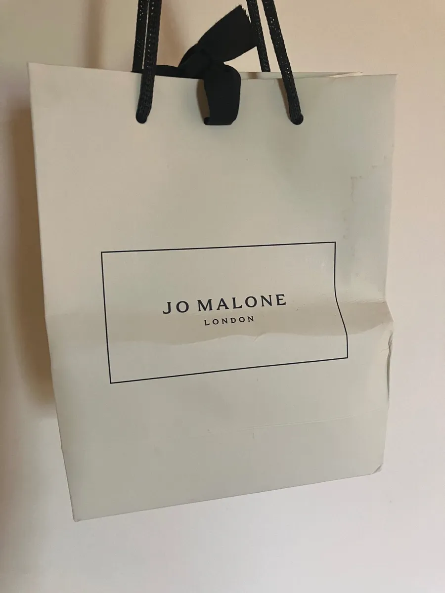 Jo Malone Velvet Rose & Oud 50ml - Image 2