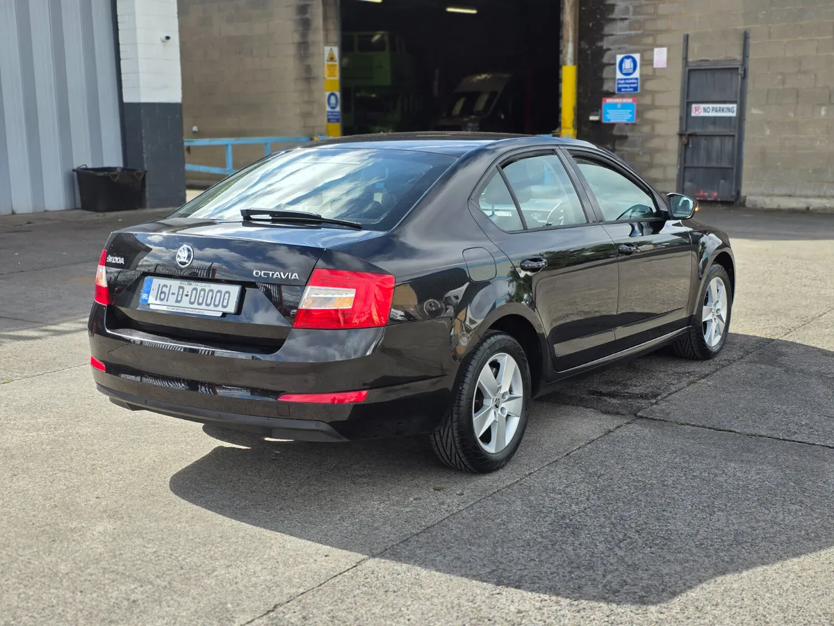 2016 Skoda Octavia 1.2 Ambition - Image 3