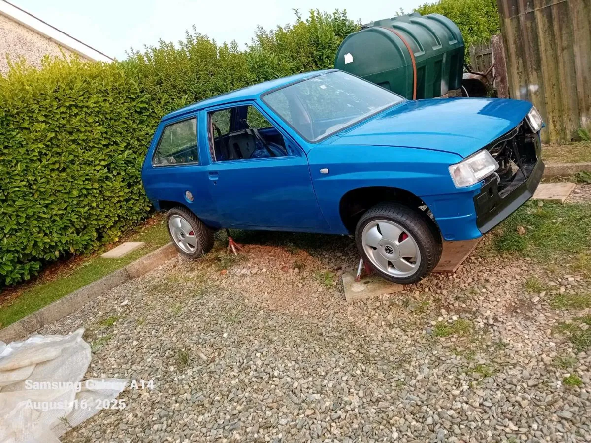 Vauxhall nova - Image 1