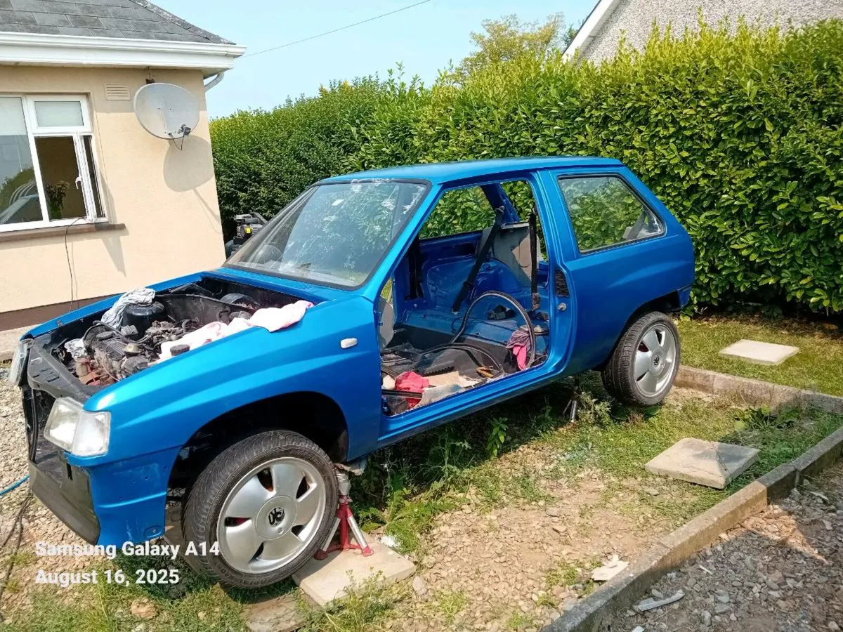 Vauxhall nova - Image 3