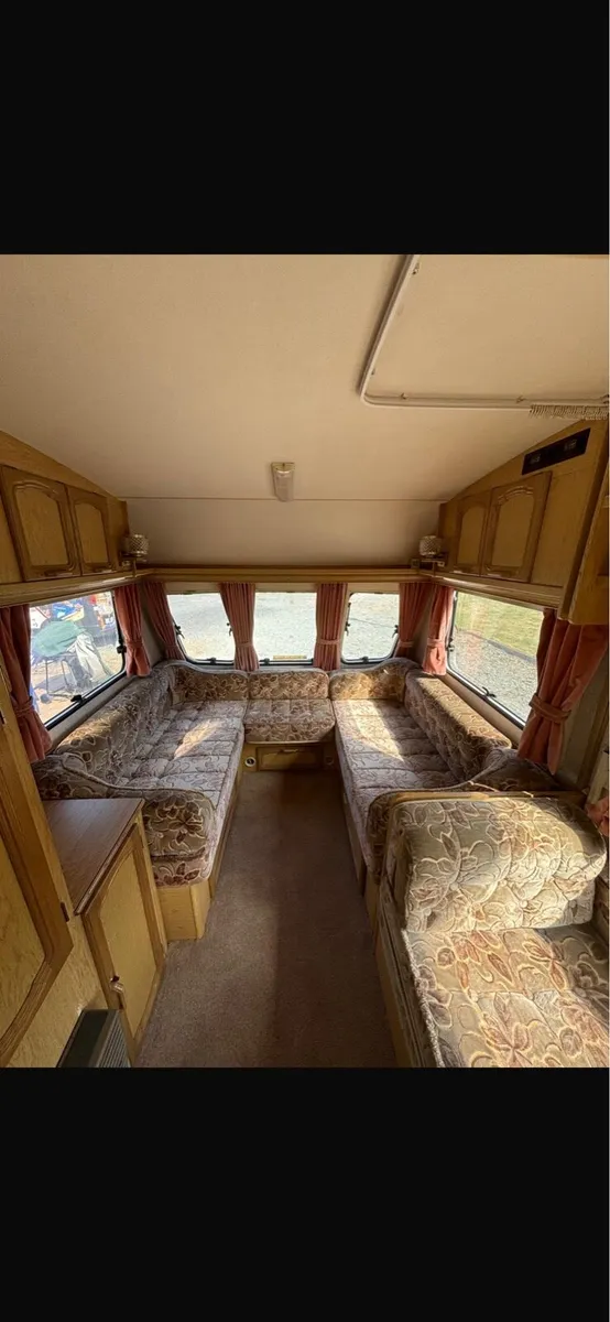 Bailey Scorpio caravan - Image 3