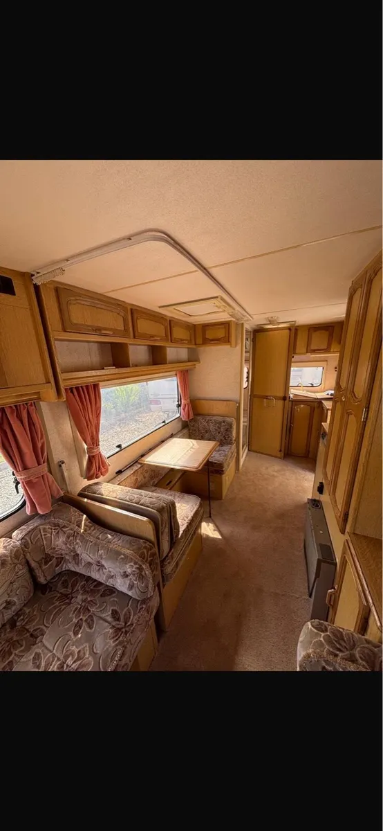 Bailey Scorpio caravan - Image 4