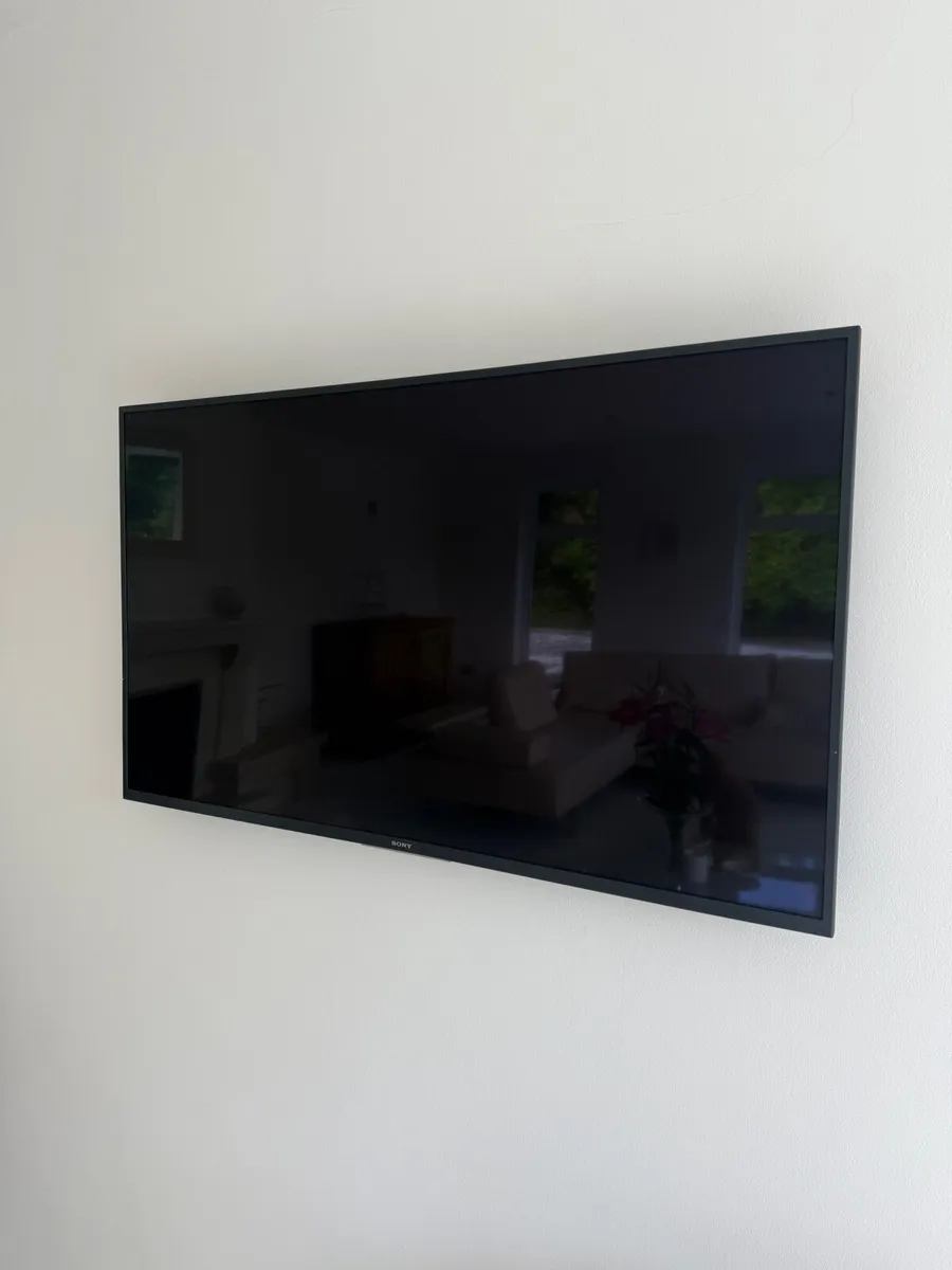 Sony 49inch smart tv - Image 4