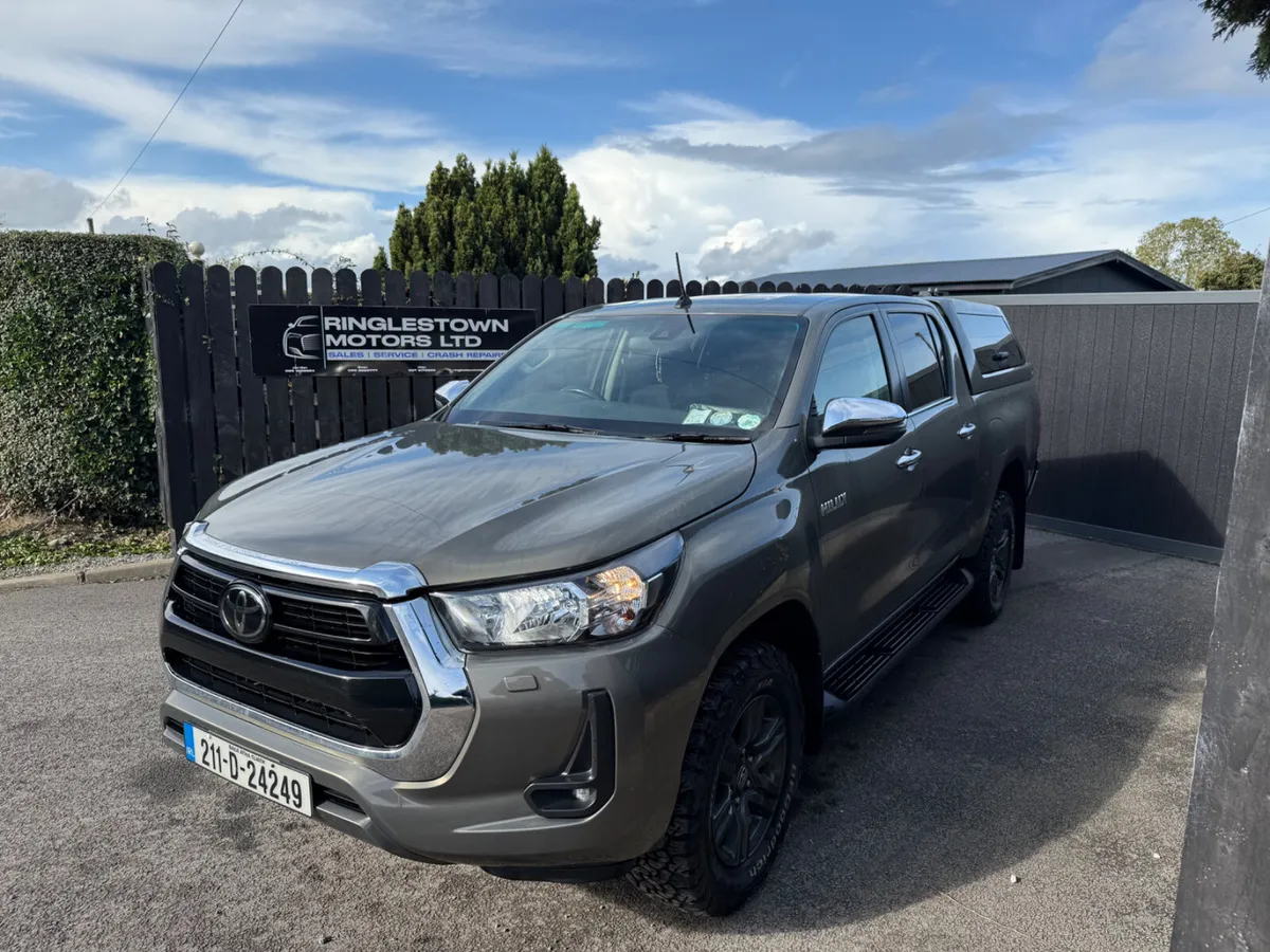 Toyota Hilux 2021 - Image 3