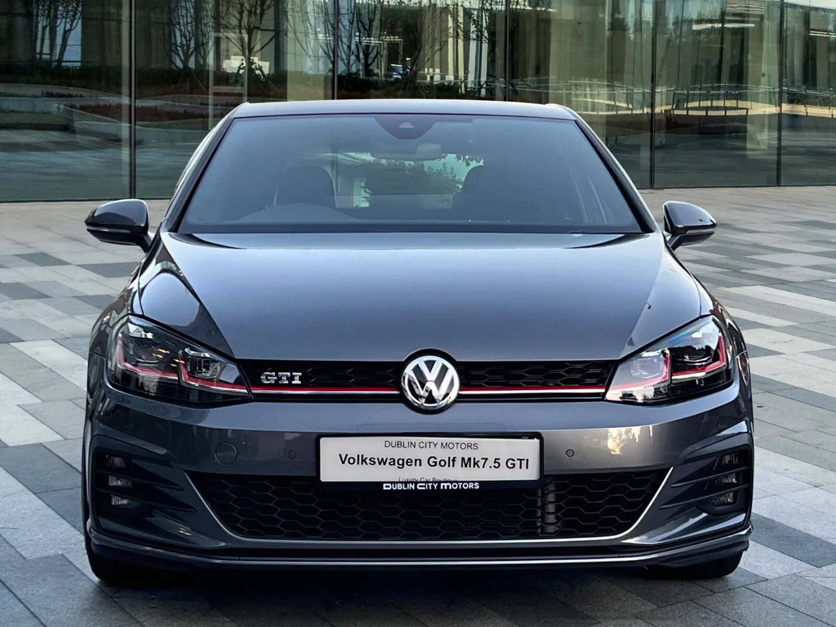 VW Golf MK7.5 GTI Dynamic - Image 3